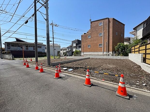 【外観】こちらの物件が少しでも気になるようでしたら、お気軽にお問合せください。人生でいちばん大きなお買い物ですので、ゆっくりご見学ください。ネット上の画像と実際の見学では、リアル感がまるで違…