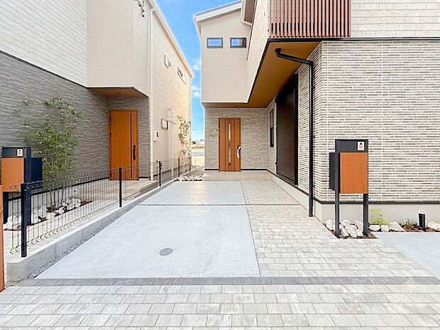 【ぜひ現地をご確認下さい】陽当りや通風性など各所に施された工夫で住みやすさを実現。部屋の大きさや周辺環境・街並など、資料には掲載していない情報が現地にはたくさんございます。是非ご確認下さい。…