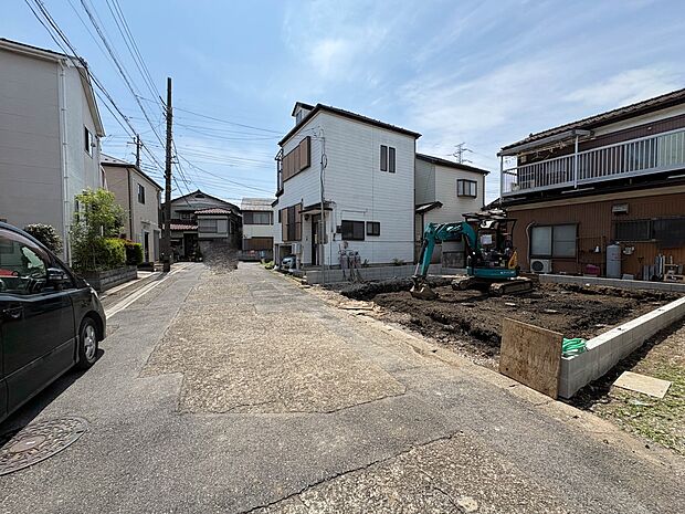 【前面道路6m】陽当りや通風性など各所に施された工夫で住みやすさを実現。部屋の大きさや周辺環境・街並など、資料には掲載していない情報が現地にはたくさんございます。是非ご確認下さい。
