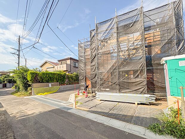 【外観】こちらの物件が少しでも気になるようでしたら、お気軽にお問合せください。人生でいちばん大きなお買い物ですので、ゆっくりご見学ください。ネット上の画像と実際の見学では、リアル感がまるで違…