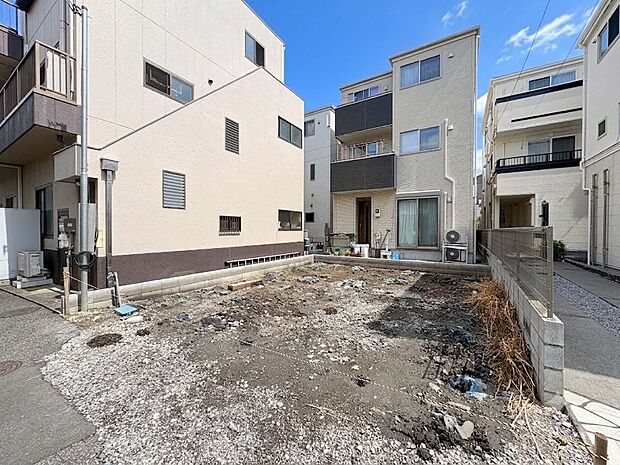 【現地外観】こちらの物件が少しでも気になるようでしたら、お気軽にお問合せください。人生でいちばん大きなお買い物ですので、ゆっくりご見学ください。
