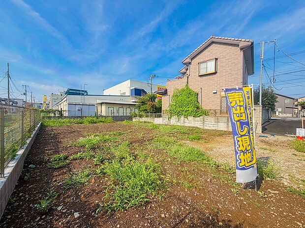 【現地土地】参考プランをもとに、外壁の厚みやカラーセレクト、室内の各種カラーセレクトも豊富な中からお選びいただけます。