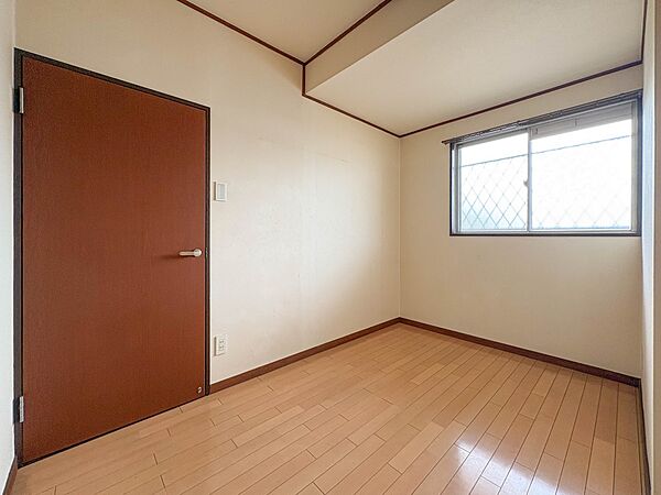 【寝室　4.0帖】充実した生活は伸びやかな居室空間から始まります。快適に・伸びやかに。心の潤いを求める方々へ。