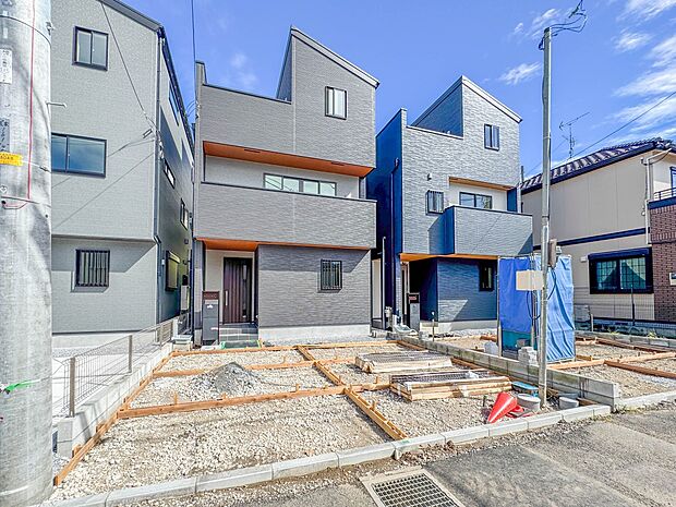 5号棟【外観】堂々たる趣ながら、主張し過ぎずどこか余裕を感じさせるシャープなフォルムで佇む邸宅は、晴天の空と照らし合わせる事で、本来あるべき完成形の姿を見せてくれます。