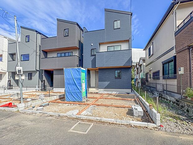 6号棟【外観】こちらの物件が少しでも気になるようでしたら、お気軽にお問合せください。人生でいちばん大きなお買い物ですので、ゆっくりご見学ください。ネット上の画像と実際の見学では、リアル感がま…