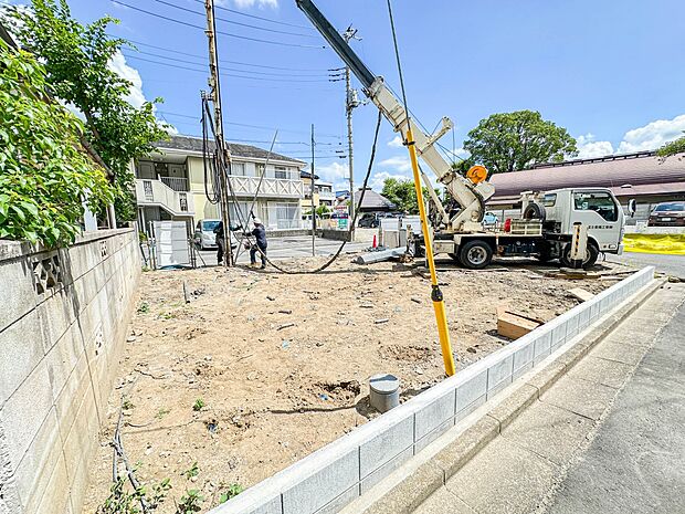 【現地外観】こちらの物件が少しでも気になるようでしたら、お気軽にお問合せください。人生でいちばん大きなお買い物ですので、ゆっくりご見学ください。ネット上の画像と実際の見学では、リアル感がまる…