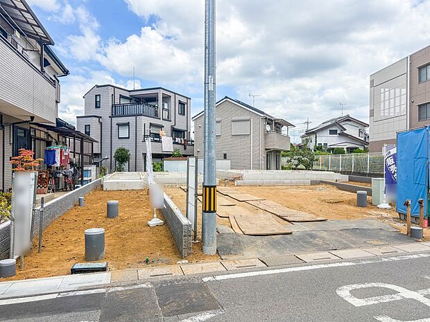 【外観】こちらの物件が少しでも気になるようでしたら、お気軽にお問合せください。人生でいちばん大きなお買い物ですので、ゆっくりご見学ください。ネット上の画像と実際の見学では、リアル感がまるで違…