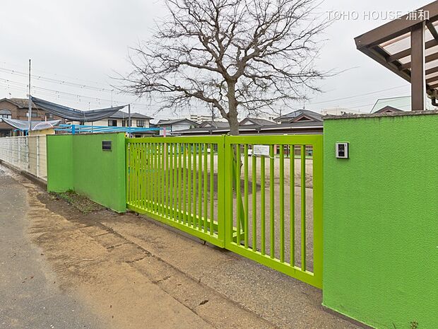 幼稚園・保育園 3500m 諏訪保育園(岩槻区諏訪2丁目の保育園。「子どもにとって楽しい保育園、保護者にとって安心して預けられる保育園づくり」を心がけているそうです。付近には幾つかの公園があ…