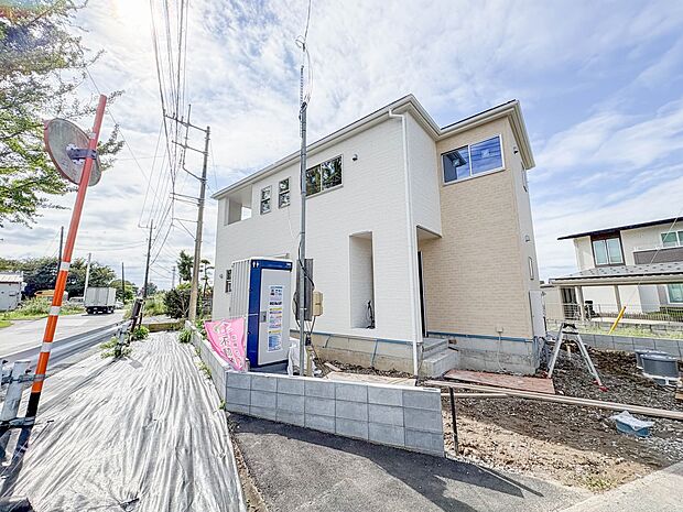 【外観】陽当りや通風性など各所に施された工夫で住みやすさを実現。部屋の大きさや周辺環境・街並など、資料には掲載していない情報が現地にはたくさんございます。是非ご確認下さい。