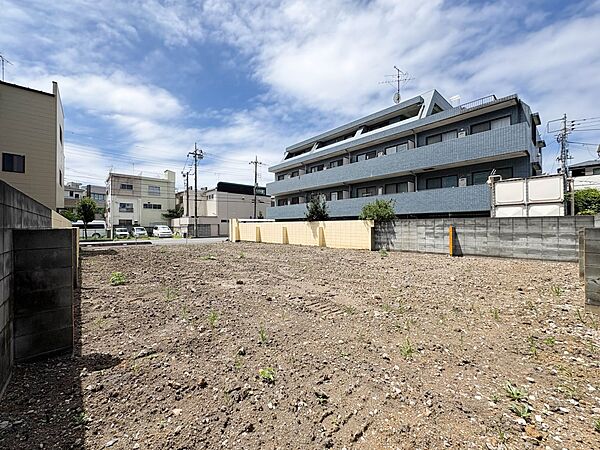 周辺環境・街並など、資料には掲載していない情報が現地にはたくさんございます。是非現地をご確認下さい。