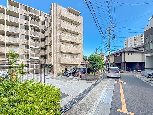 【前面道路】家の良し悪しだけでなく周辺環境も重要なポイント。