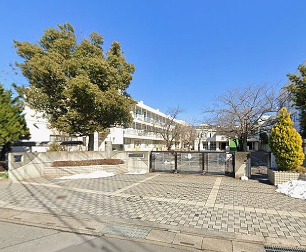 小学校 1040m 春日部市立豊春小学校