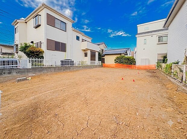 【庭】庭がある戸建てに住む楽しみのひとつは、自分たちの好みに合わせて、家庭菜園や庭づくりができることでしょう。自由自在に庭をコーディネートしてみませんか!