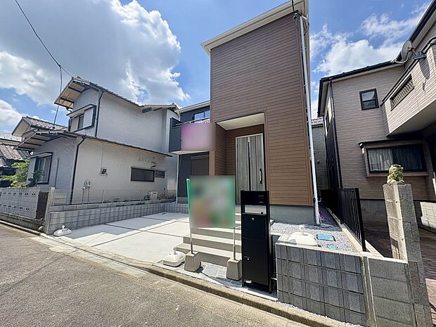 【外観】こちらの物件が少しでも気になるようでしたら、お気軽にお問合せください。人生でいちばん大きなお買い物ですので、ゆっくりご見学ください。ネット上の画像と実際の見学では、リアル感がまるで違…