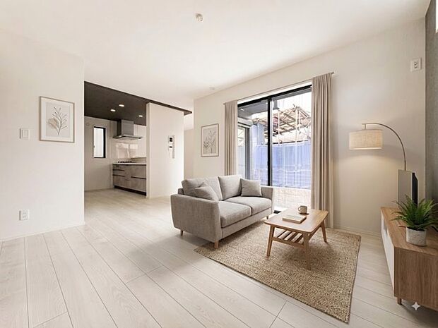 【リビングダイニング】シンプルなデザインの家は風情がある。住む人のこだわりを感じる。外観も内装もいたってシンプル。居心地がよく、家事や趣味、子育てなどにも集中できる。家も人間も熟成するほどシ…