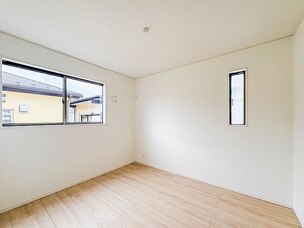 【洋室5.2帖】お子様のお部屋にぴったりなスペース