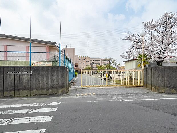 小学校 400m 宮本小学校