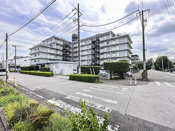 こちらの物件が少しでも気になるようでしたら、お気軽にお問合せください。人生でいちばん大きなお買い物ですので、ゆっくりご見学ください。ネット上の画像と実際の見学では、リアル感がまるで違います。…