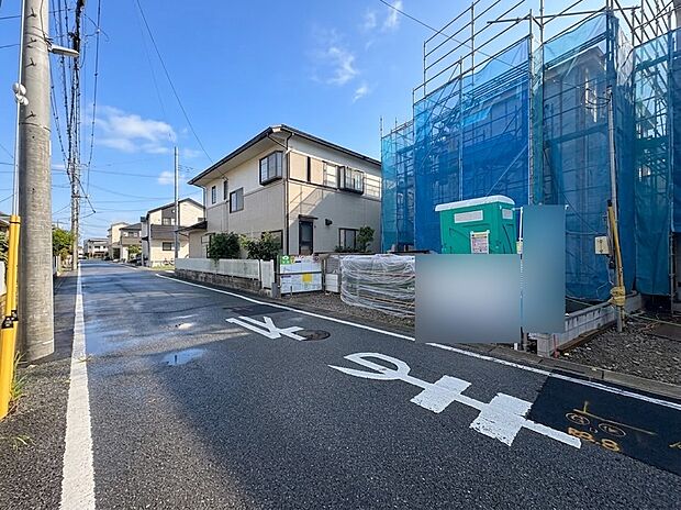 【前面道路】車の通行が少ないので、静かな住環境を維持することができます。