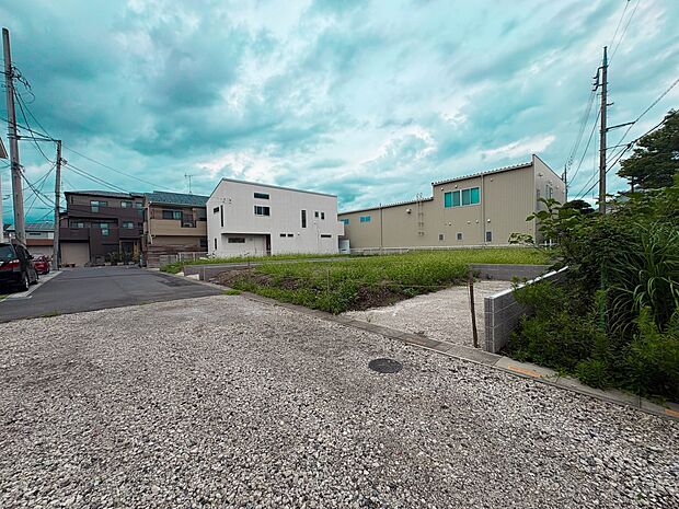 【現地土地写真】周辺環境・街並など、資料には掲載していない情報が現地にはたくさんございます。是非現地をご確認下さい。