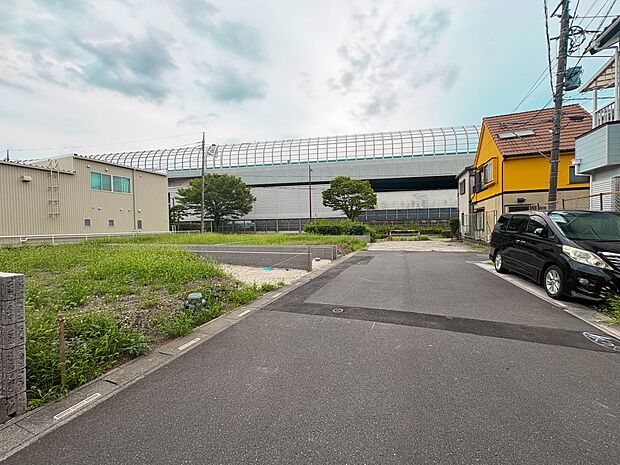 【前面道路】家の良し悪しだけでなく周辺環境も重要なポイント。