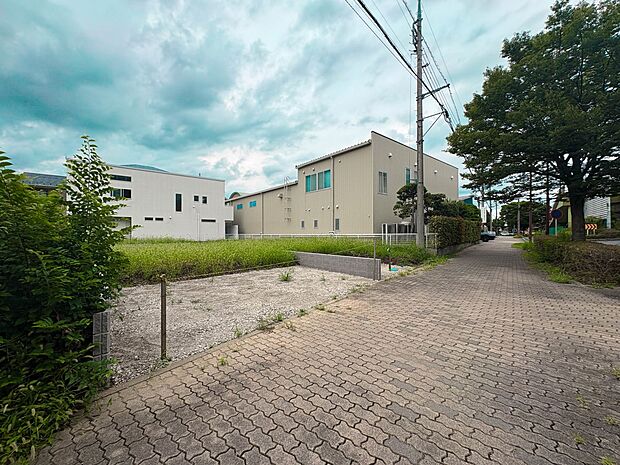【現地土地写真】人生でいちばん大きなお買い物ですので、ゆっくりご見学ください。  