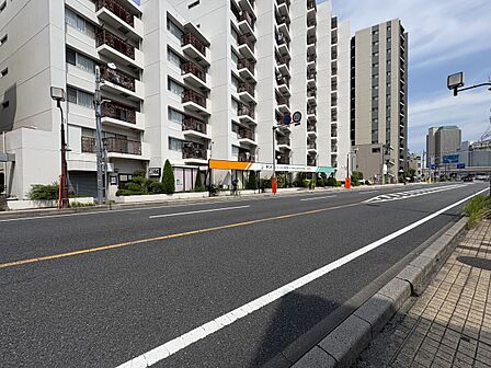 【前面道路】家の良し悪しだけでなく周辺環境も重要なポイント。