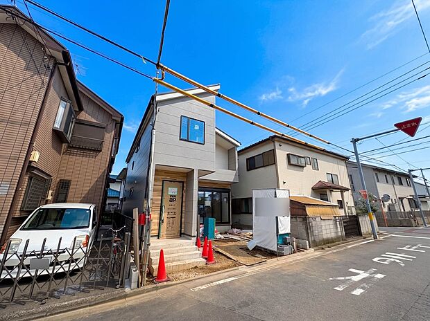 【外観】こちらの物件が少しでも気になるようでしたら、お気軽にお問合せください。人生でいちばん大きなお買い物ですので、ゆっくりご見学ください。ネット上の画像と実際の見学では、リアル感がまるで違…