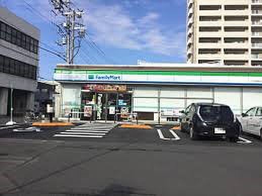 コンビニ 550m ファミリーマートさいたま宮原町一丁目店(【ファミリーマートさいたま宮原町一丁目店】 徒歩7分)