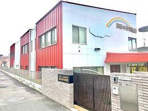 幼稚園・保育園 380m 淑徳与野幼稚園(仏教主義を建学の精神に設立された大乗淑徳学園を母体としています。「美しい心」と「元気な身体」を園の標語として掲げ、「漢字環境保育」「幼児英会話」「幼…