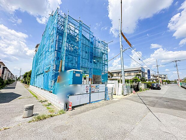 【前面道路6ｍ】車の通行が少ないので、静かな住環境を維持することができます。
