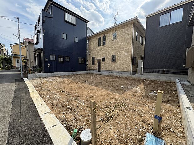 【外観】モデル棟のご案内も可能です。ぜひ、現地と近隣の施工例を御見学ください。