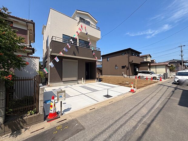 【外観】陽当りや通風性など各所に施された工夫で住みやすさを実現。部屋の大きさや周辺環境・街並など、資料には掲載していない情報が現地にはたくさんございます。是非ご確認下さい。