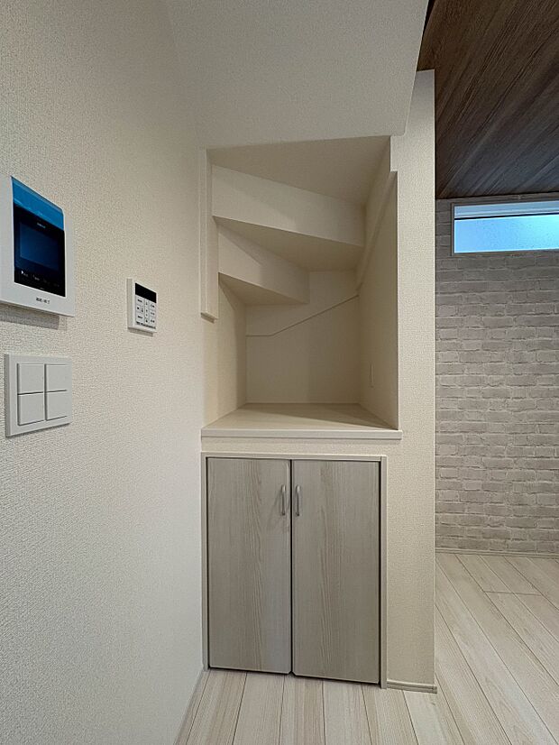 【収納】各部屋を最大限に広く使って頂ける様、全居住スペースに収納付。プライベートルームはゆったりと快適に。
