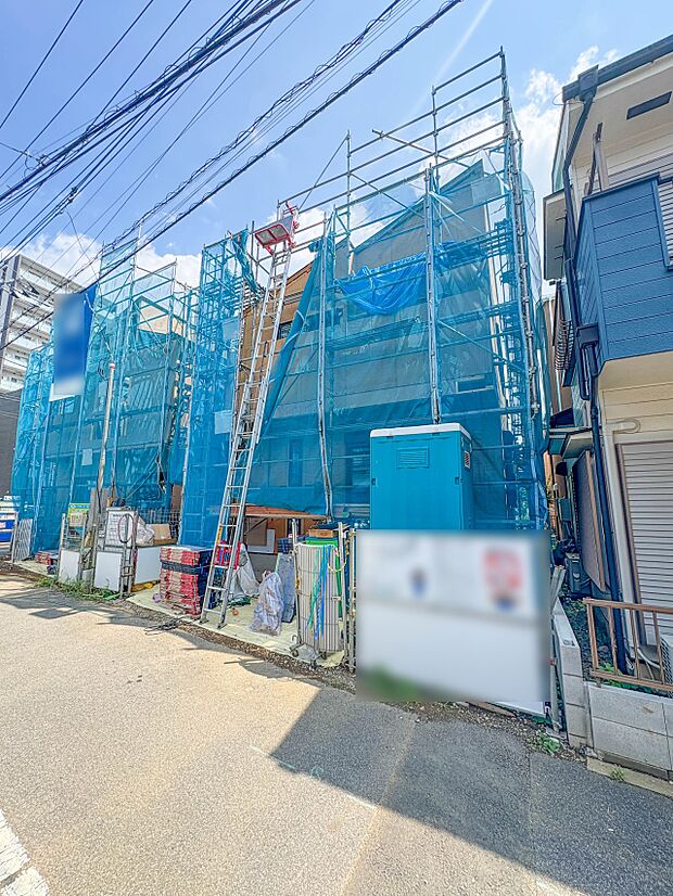 【外観】こちらの物件が少しでも気になるようでしたら、お気軽にお問合せください。人生でいちばん大きなお買い物ですので、ゆっくりご見学ください。ネット上の画像と実際の見学では、リアル感がまるで違…