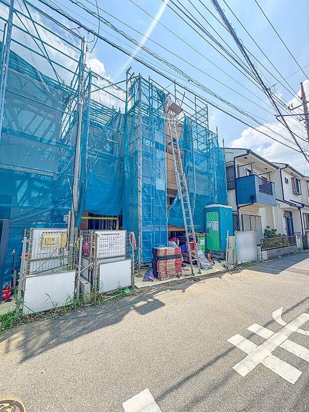 【外観】こちらの物件が少しでも気になるようでしたら、お気軽にお問合せください。人生でいちばん大きなお買い物ですので、ゆっくりご見学ください。ネット上の画像と実際の見学では、リアル感がまるで違…