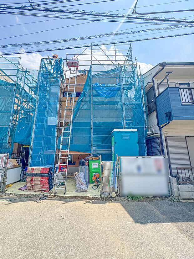 【外観】こちらの物件が少しでも気になるようでしたら、お気軽にお問合せください。人生でいちばん大きなお買い物ですので、ゆっくりご見学ください。ネット上の画像と実際の見学では、リアル感がまるで違…