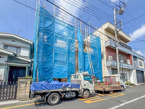 【外観】家は一生のお買物。自分ならではの家族ならではの、家にしたい。書斎を設ける。子どものプレイングルームを設ける。趣味のオーディオルームを設置する。夢を追うオンリーワンの家です。