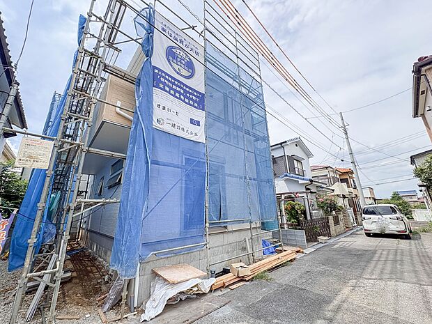 【前面道路4m】車の通行が少ないので、静かな住環境を維持することができます。