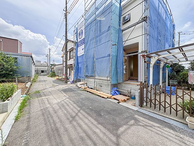 【前面道路4m】陽当りや通風性など各所に施された工夫で住みやすさを実現。部屋の大きさや周辺環境・街並など、資料には掲載していない情報が現地にはたくさんございます。是非ご確認下さい。