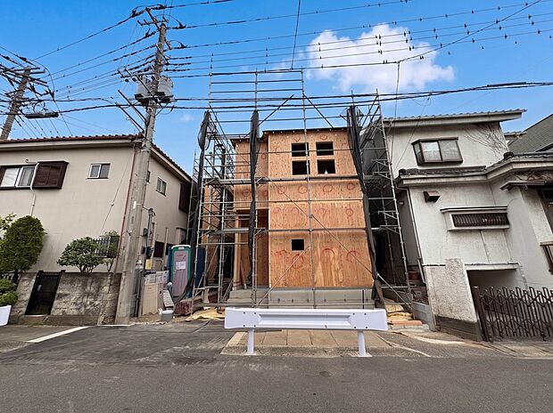 【外観】陽当りや通風性など各所に施された工夫で住みやすさを実現。部屋の大きさや周辺環境・街並など、資料には掲載していない情報が現地にはたくさんございます。是非ご確認下さい。