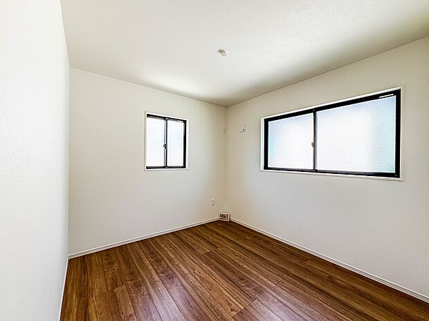 3号棟【洋室6.9帖】お子様のお部屋にぴったりなスペース