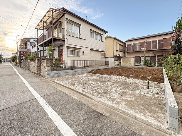 【現地土地写真】「この土地に、どんな家が建てられるかな?」いろいろイメージを膨らませてください!