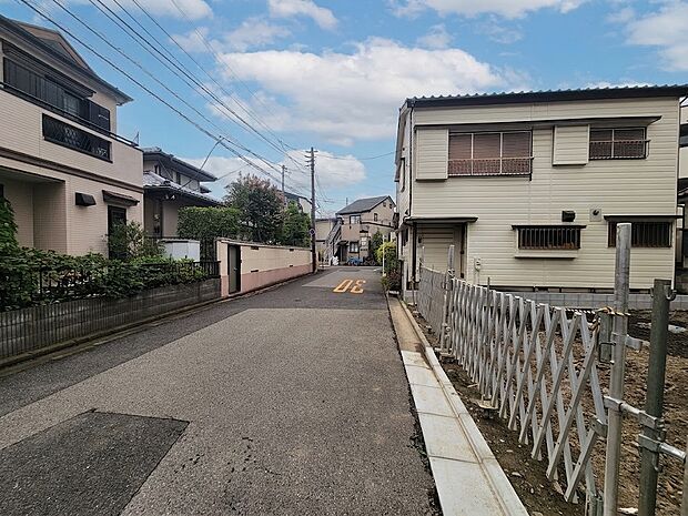 【現地外観】こちらの物件が少しでも気になるようでしたら、お気軽にお問合せください。人生でいちばん大きなお買い物ですので、ゆっくりご見学ください。ネット上の画像と実際の見学では、リアル感がまる…