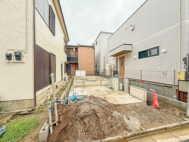【外観】陽当りや通風性など各所に施された工夫で住みやすさを実現。部屋の大きさや周辺環境・街並など、資料には掲載していない情報が現地にはたくさんございます。是非ご確認下さい。