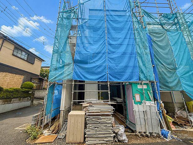 1号棟【外観】陽当りや通風性など各所に施された工夫で住みやすさを実現。部屋の大きさや周辺環境・街並など、資料には掲載していない情報が現地にはたくさんございます。是非ご確認下さい。