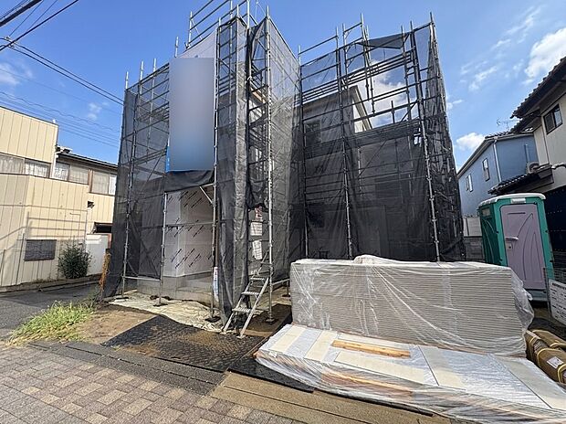 【外観】家族の温かさと陽光の暖かさ、楽しい毎日と明るい未来を予感させる「空間が織り成すひとつ先の住み心地」を演出します。
