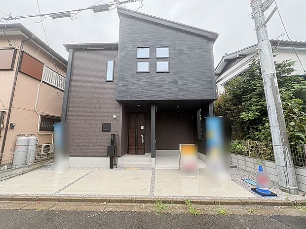 【前面道路】車の通行が少ないので、静かな住環境を維持することができます。