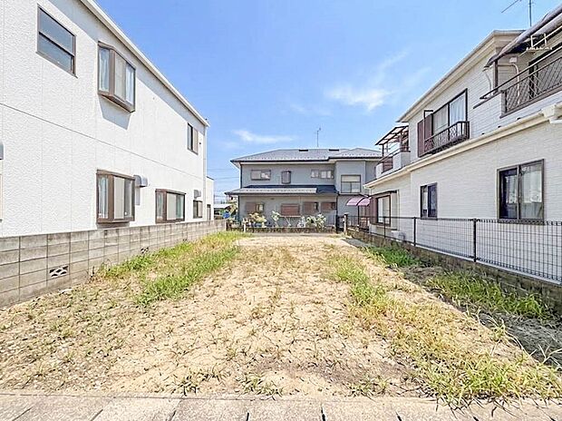 【外観】陽当りや通風性など各所に施された工夫で住みやすさを実現。部屋の大きさや周辺環境・街並など、資料には掲載していない情報が現地にはたくさんございます。是非ご確認下さい。