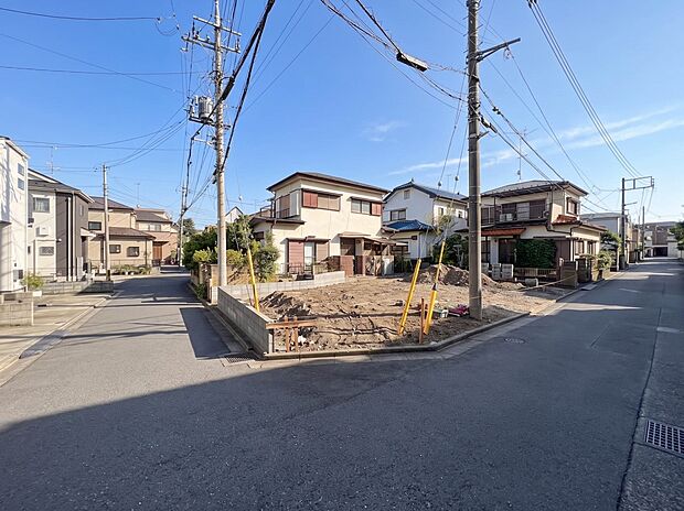 (CGにより青空加工してます)【ぜひ現地をご確認下さい】陽当りや通風性など各所に施された工夫で住みやすさを実現。部屋の大きさや周辺環境・街並など、資料には掲載していない情報が現地にはたくさん…